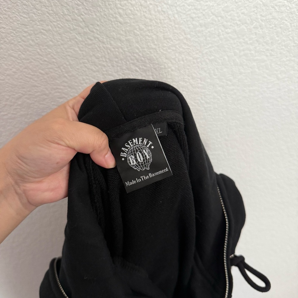 NEW Basement Boy 2021 Cropped Zip Up Jacket XL Black Gray - Picture 6 of 7